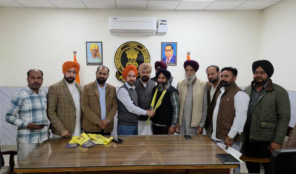 Aam Aadmi Party family has grown People joined Aam Aadmi Party leaving other parties